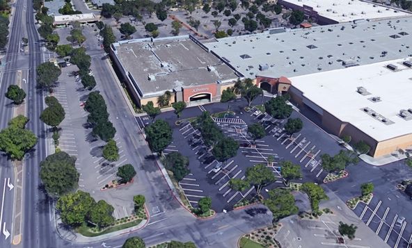 County Fair Fashion Mall - JCPenney: 1260 E Gibson Rd, Woodland, CA 95776